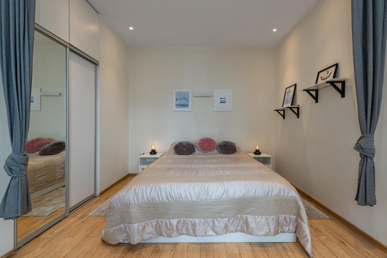 Freedom Avenue Apartment By Polo Apartments Kaunas Exterior photo